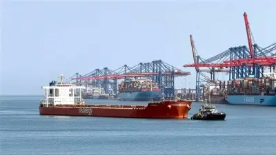 ميناء شرق بورسعيد يستقبل أكبر سفينة صب جاف في تاريخ الموانئ المصرية