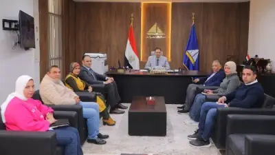 محافظ دمياط يترأس اجتماعاً لمتابعة المشروعات التنموية بالمحافظة