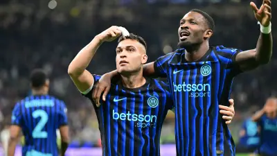 إنتر ميلان يهزم روما بخماسية مدوية في الدوري الإيطالي ويعزز الصدارة