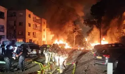 إسرائيل تعلن حالة الطوارئ بعد هجمات صاروخية إيرانية متعددة