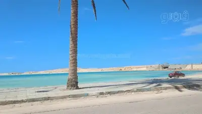 طقس مشمس يسيطر على مرسى مطروح قبل أيام من الصيف مع استقرار في درجات الحرارة