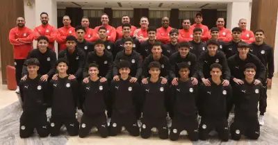 بعثة منتخب الناشئين تعود إلى القاهرة بعد تتويجها ببطولة أمم إفريقيا