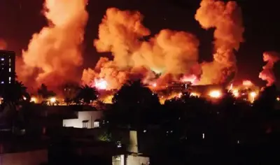 انفجارات تهز قاعدة أمريكية في العراق بعد استهدافها بصواريخ