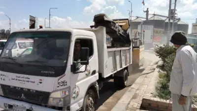 تكثيف جهود النظافة في حي غرب كفر الشيخ لتحسين المظهر الحضاري
