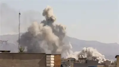 إيران تعلن عن غارة استهدفت اجتماع قيادات في كرج وسط تصاعد التهديدات الأمريكية