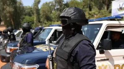 ضبط نجار متخفٍ في ملابس ضابط أثناء محاولته اقتحام وحدة سكنية بالقاهرة الجديدة