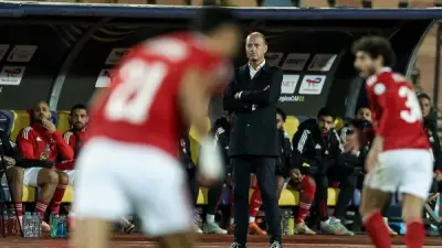 توروب يهاجم إهدار الفرص ويرفض جودة الملاعب بعد تعادل الأهلي مع سيراميكا