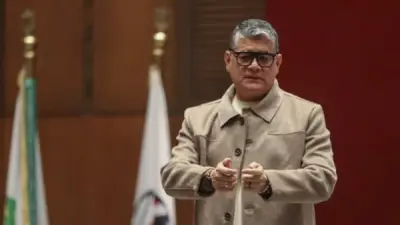 أحمد السيد ينتقد غياب أوسكار عن شرح لقطة الأهلي أمام سيراميكا ويفضح ضعف الفريق