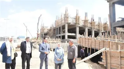 رئيس جامعة بنها يتفقد مشروعات جديدة بكفر سعد ويشيد بمعدلات التنفيذ