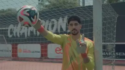 عودة محمد سيحا حارس الأهلي للقائمة أمام سموحة بعد غياب الشناوي