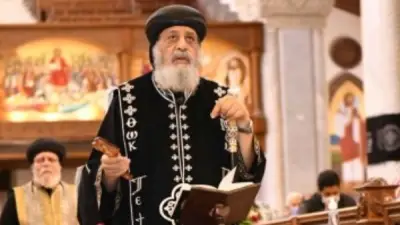 البابا تواضروس يترأس صلوات الجمعة العظيمة في الكاتدرائية المرقسية وسط حضور جماهيري