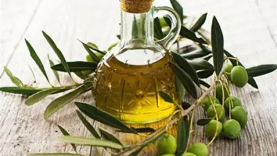 فوائد تناول زيت الزيتون على الريق: تعزيز المناعة وتحسين الهضم