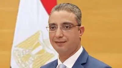 محافظ الجيزة يهنئ البابا تواضروس الثاني بعيد القيامة المجيد