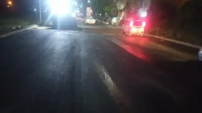 مديرية الطرق بالإسماعيلية تعزز كفاءة المحاور الحيوية في شوارع المدينة