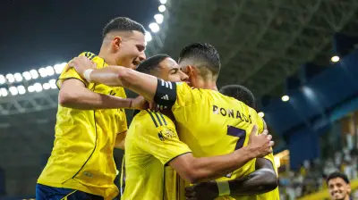 الأخدود يحاول حرمان النصر من رقمين تاريخيين في دوري روشن السعودي