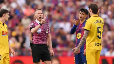 هدف برشلونة الملغى في مواجهة إسبانيول يثير الجدل والذهول في الدوري الإسباني