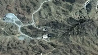 صور فضائية تكشف إغلاق إيران لمداخل منشأة أصفهان النووية تحت الأرض