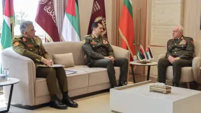 الأردن وليبيا يتفقان على تعزيز التعاون العسكري ورفع الجاهزية الأمنية