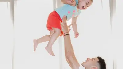 إمام عاشور يحتفل بعيد ميلاد ابنته كتاليا عبر إنستجرام مع صور عائلية