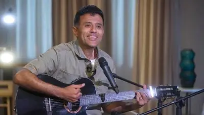 حمزة نمرة يعلن عن ألبوم جديد بعنوان 'ضيف واحد من الناس' مستوحى من الحياة الليلية