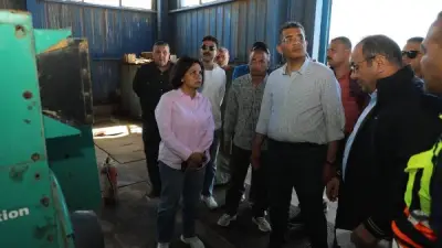 محافظ البحر الأحمر يدعم منظومة الكهرباء ويوجه باستكمال مركز الشباب في أبو رماد