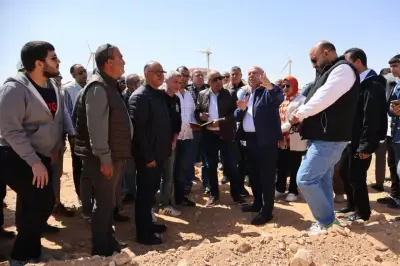 وزير الكهرباء يبحث مشروعات توليد الطاقة بالجلالة مع سرعة رياح نموذجية