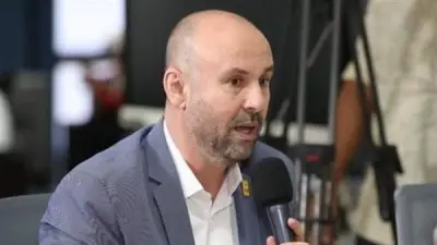 باسم كامل: كارثة معدية المراغة تكشف أزمة الرقابة وتستدعي إنهاء عزلة الشورانية فورًا