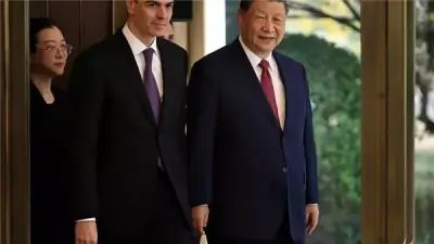 شي جين بينج يدعو مع سانشيز للدفاع عن التعددية والسلام في ظل انهيار النظام الدولي