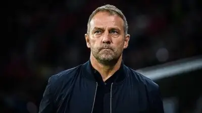 مدرب برشلونة يرفع شكوى رسمية لـ