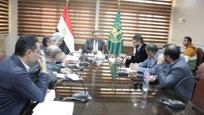 محافظ القليوبية يتابع مشروع ممشى النيل لإنشاء مطاعم ومراكب عائمة في بنها