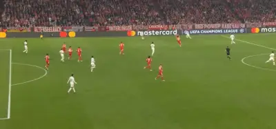 مدرب ريال مدريد يعلق بغضب بعد خروج الفريق من دوري الأبطال: انتقادات حادة