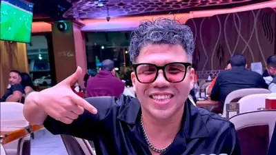 عمر كمال يكشف سر أمواله لأمه لتمكينها من أداء العمرة رغم تحفظاتها