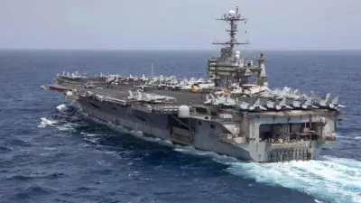 القيادة المركزية الأمريكية: سفينة الإنزال راشمور تنفذ مهام الحصار في بحر العرب