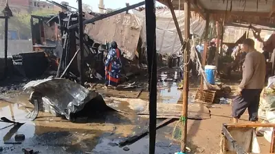 تجدد حريق سوق السنطة بالغربية للمرة الثانية ووصول النيران للأكشاك دون إصابات