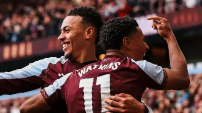 أستون فيلا يخطف فوزًا دراميًا من سندرلاند برباعية في الدوري الإنجليزي