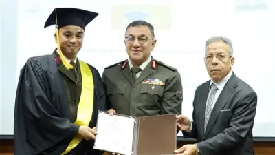 الأكاديمية الطبية العسكرية تكرم الأطباء وتسلم الشهادات العلمية في حفل مهيب