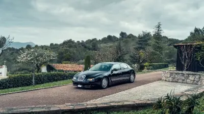 سيارة بوجاتي EB 112 النادرة تعرض للبيع في مزاد بملايين الريالات