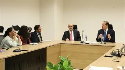 نائب وزير الصحة يبحث مع تحالف GAVI توطين صناعة اللقاحات في مصر