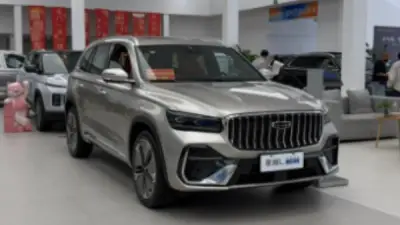 سعر جيلي مونجارو i-HEV الهجينة 2026 في السعودية يبدأ من 127 ألف ريال