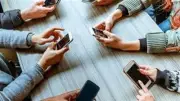 مركز معلومات الوزراء: 43.4% من المصريين يستخدمون وسائل التواصل الاجتماعي بنهاية 2025