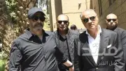 محمد السعدي وكريم عبدالعزيز ويسرا اللوزي وأشرف زكي في تشييع والد منة شلبي