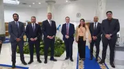 مصر للطيران تستقبل وفدًا من نقابة المهن التمثيلية لتعزيز التعاون الثقافي والفني