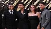 عائلة مايكل جاكسون تحضر العرض العالمي الأول لفيلمه الجديد في لوس أنجلوس