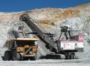 عقوبات صارمة في قانون الثروة المعدنية لاستغلال الأراضي الزراعية في إقامة المحاجر