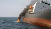 بريطانيا: الحرس الثوري الإيراني يطلق النار على سفينة شحن قبالة إيران