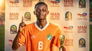 موهبة إفريقية واعدة.. إسحاق سيسيه يقترب من الانضمام إلى صفوف النادي الأهلي