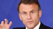 ماكرون يعلن استعداد فرنسا لاستضافة مؤتمر لدعم الجيش اللبناني وإعمار الجنوب