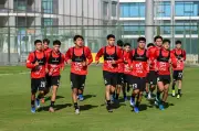 منتخب الناشئين يختتم تدريباته استعداداً لمواجهة الجزائر ودياً