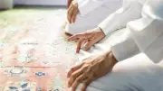 حكم صلاة الجمعة لمن أدرك الإمام في التشهد وفق دار الإفتاء المصرية