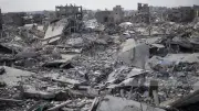 فايننشال تايمز: انهيار إمدادات الغذاء إلى غزة بعد اندلاع حرب إيران